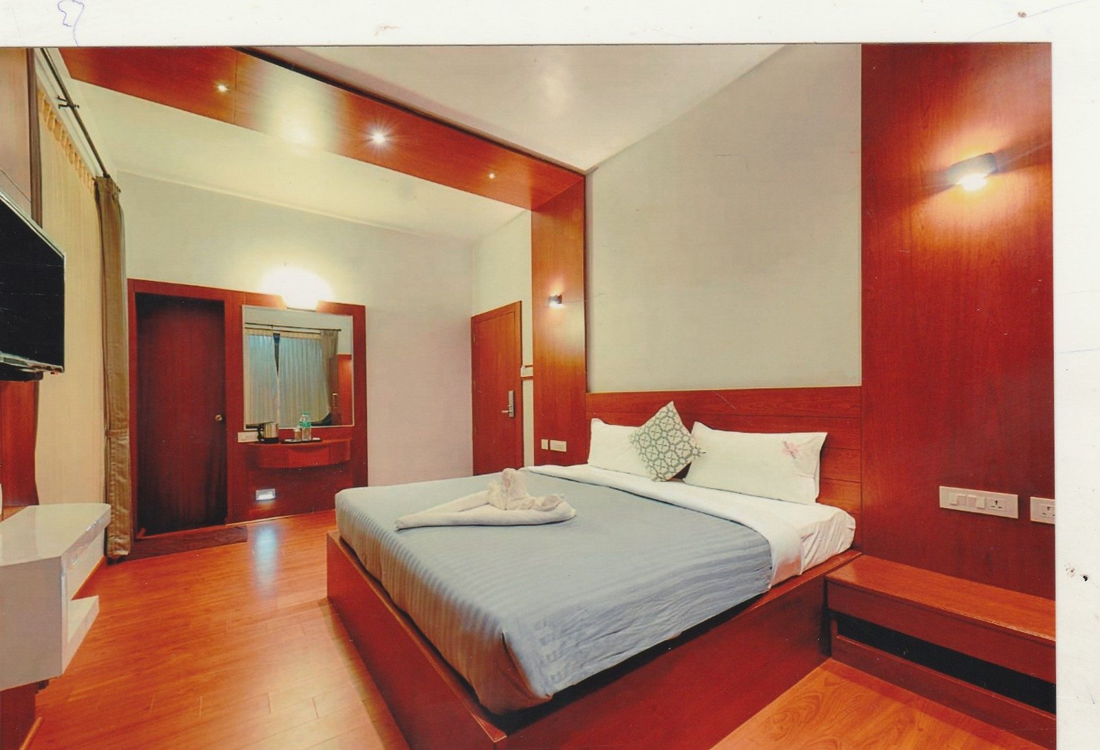 Belair Resorts – Room 307, Room with valley view